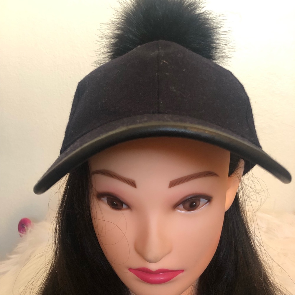 Rampage dark blue with leather trim hat & faux fur